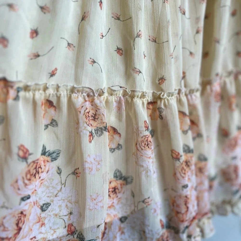 Floral Boho Chic Dress - Picture 6 of 7
